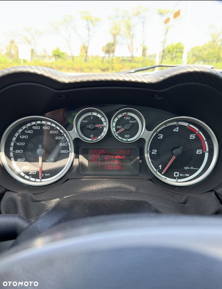 Alfa Romeo Mito 1.3 JTDM - 8
