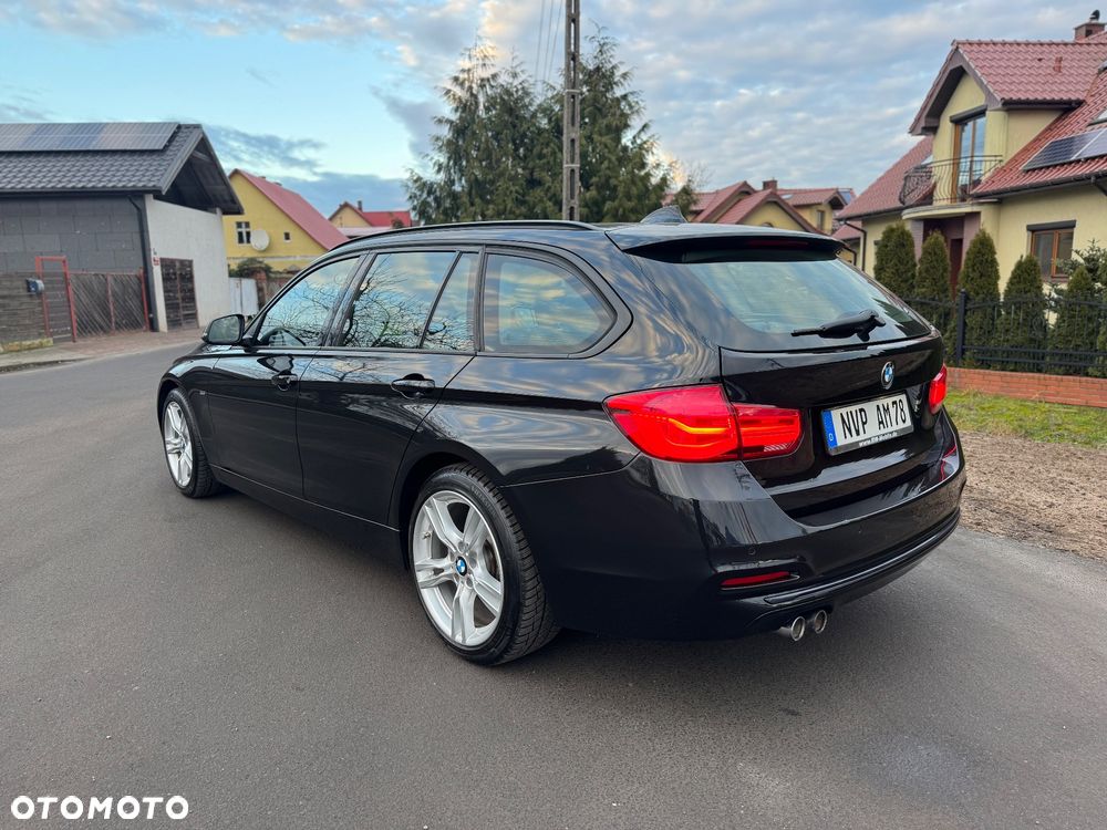 BMW Seria 3 320d Sport Line - 4
