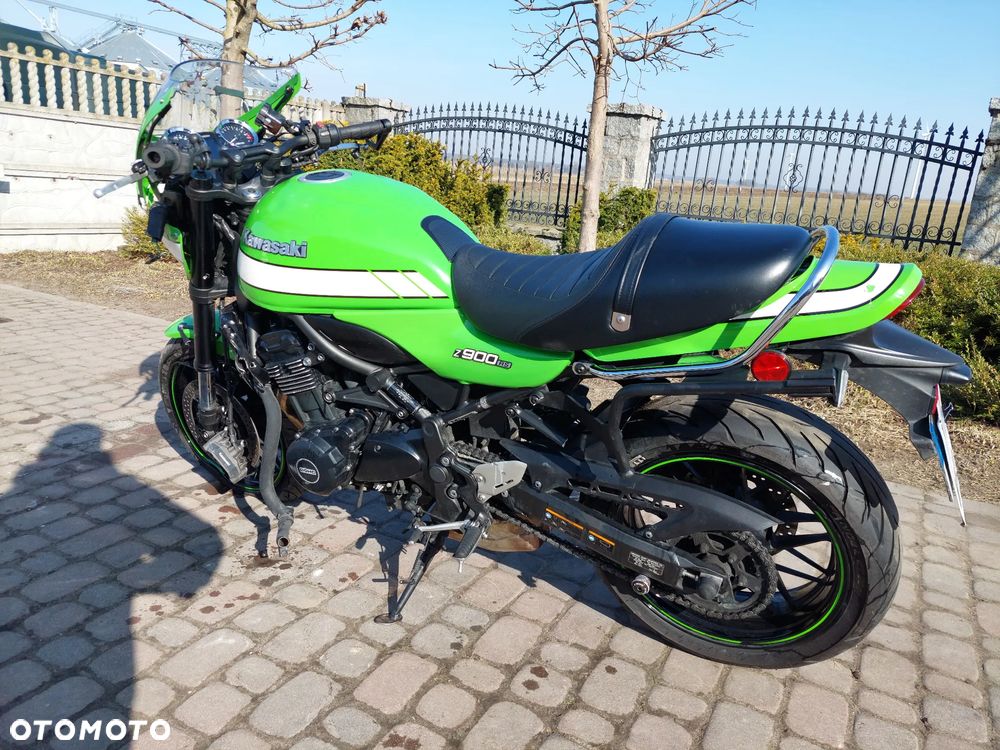 Kawasaki Z 900 RS - 4