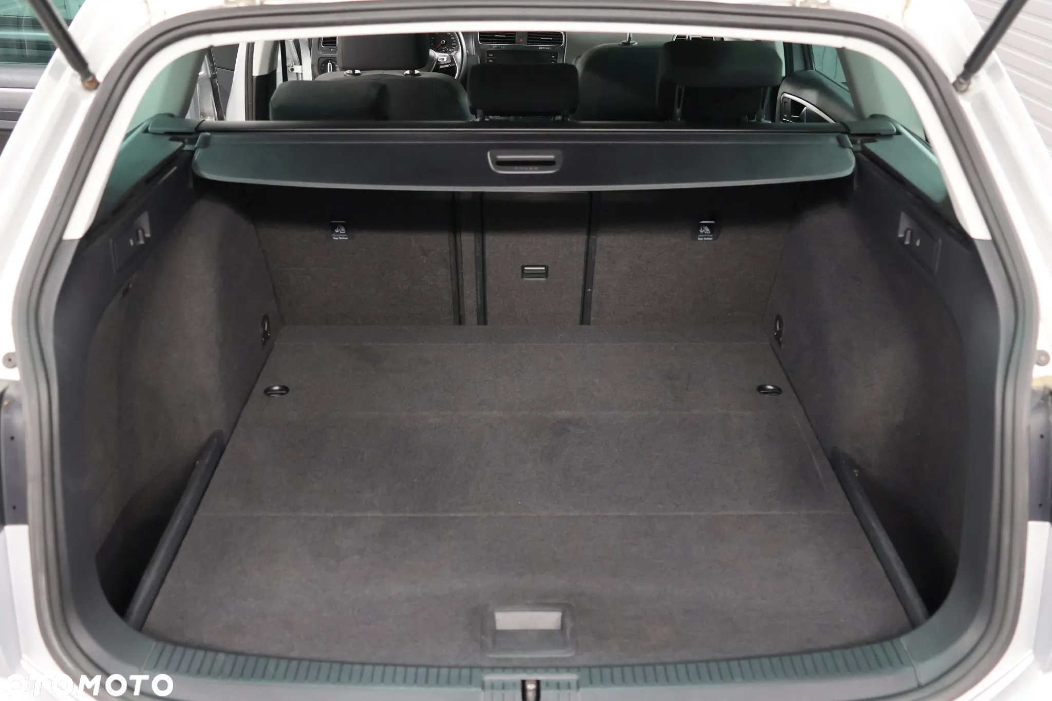 Volkswagen Golf VII 2.0 TDI BMT Comfortline - 12