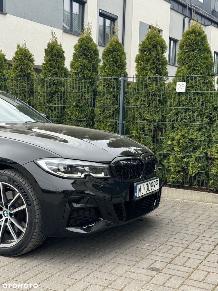BMW Seria 3 330i xDrive Sport - 18