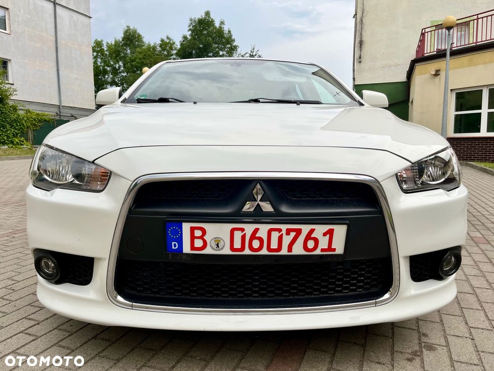 Mitsubishi Lancer 1.5 Inform - 4