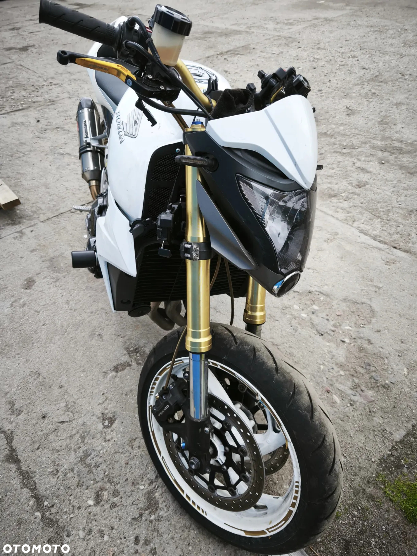 Honda CB - 22