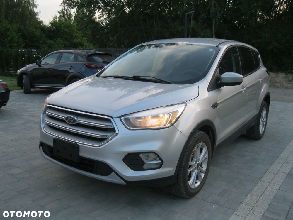 Ford Escape - 2
