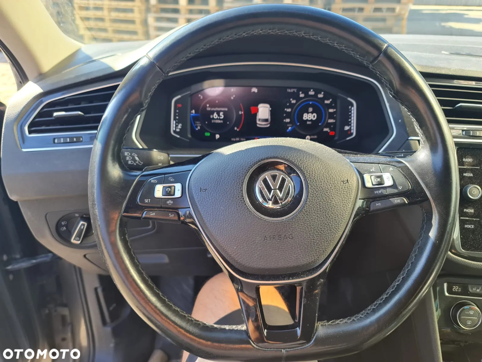 Volkswagen Tiguan - 6