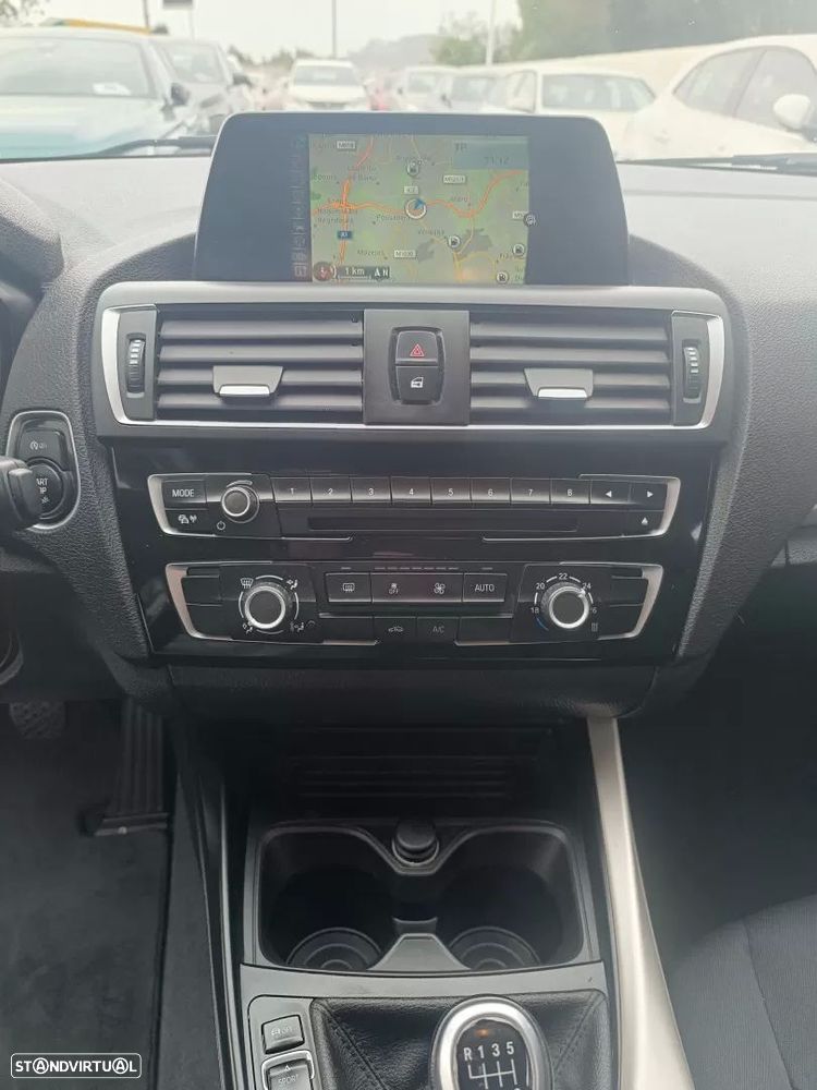 BMW 116 d Sport Line - 17