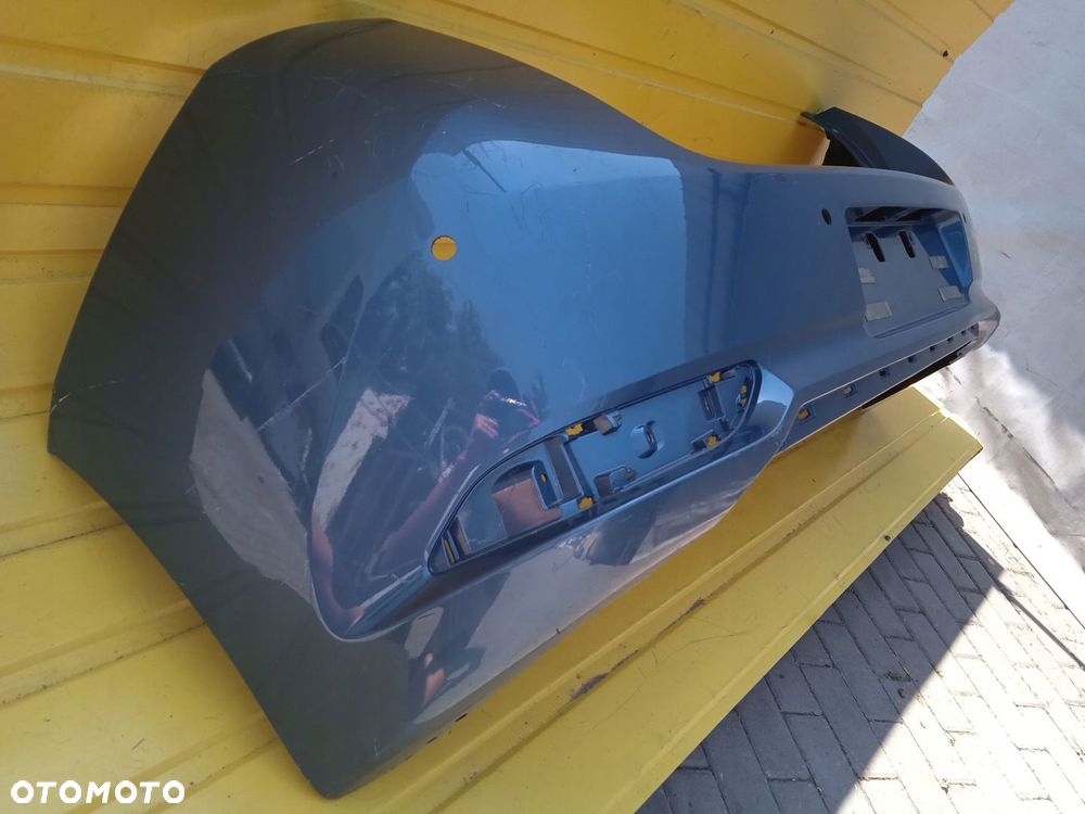 TOYOTA AURIS II LIFT ZDERZAK TYŁ SEDAN HATCHBACK - 2