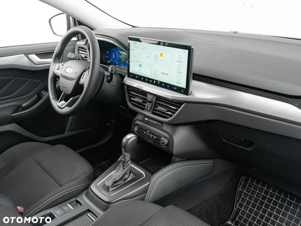 Ford Focus - 31