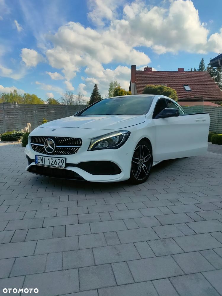 Mercedes-Benz CLA 200 d 7G-DCT AMG Line - 1