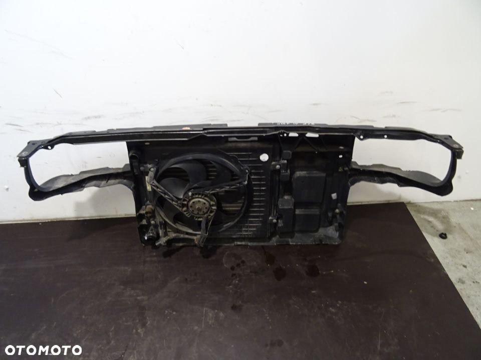 VW GOLF IV HB 5D 97-06 1.4B PAS PRZEDNI CHŁODNICE - 5