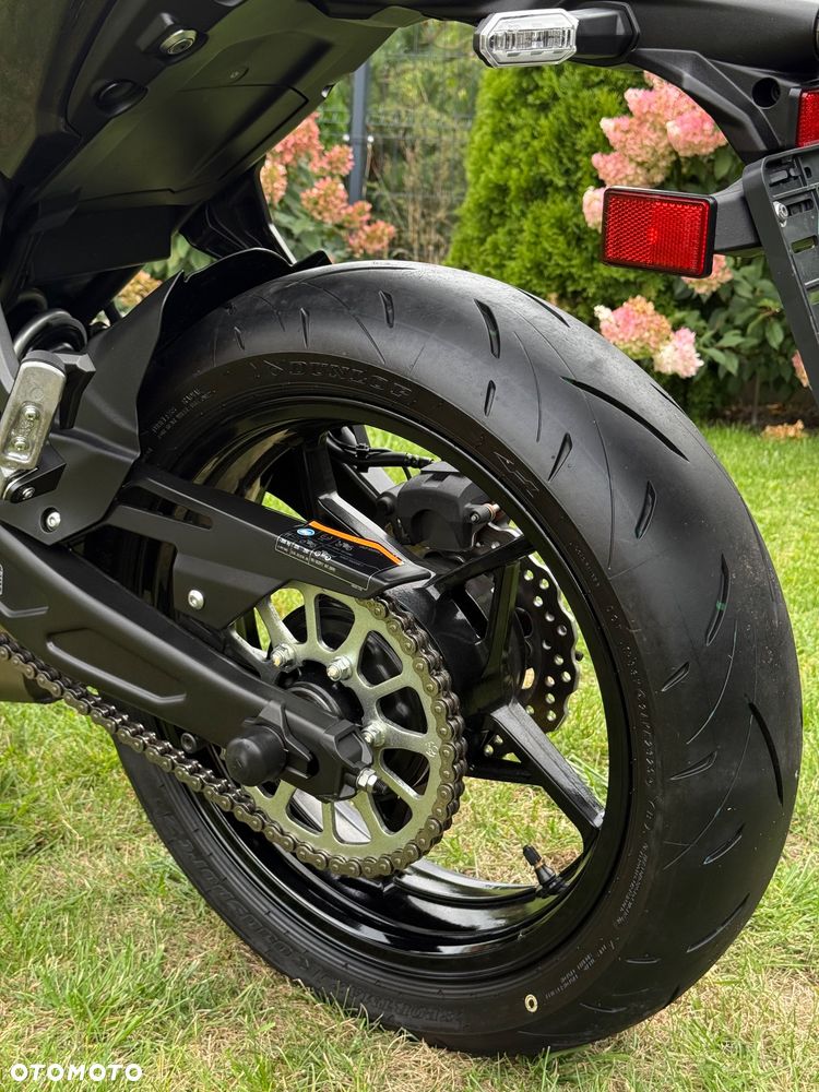 Kawasaki Ninja - 19