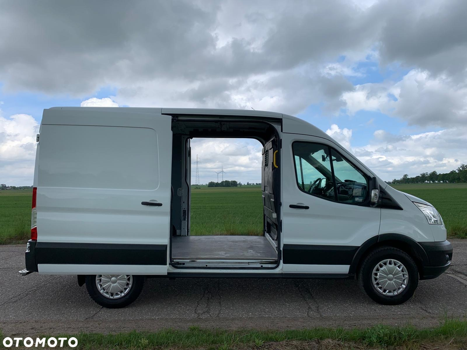 Ford Transit - 9