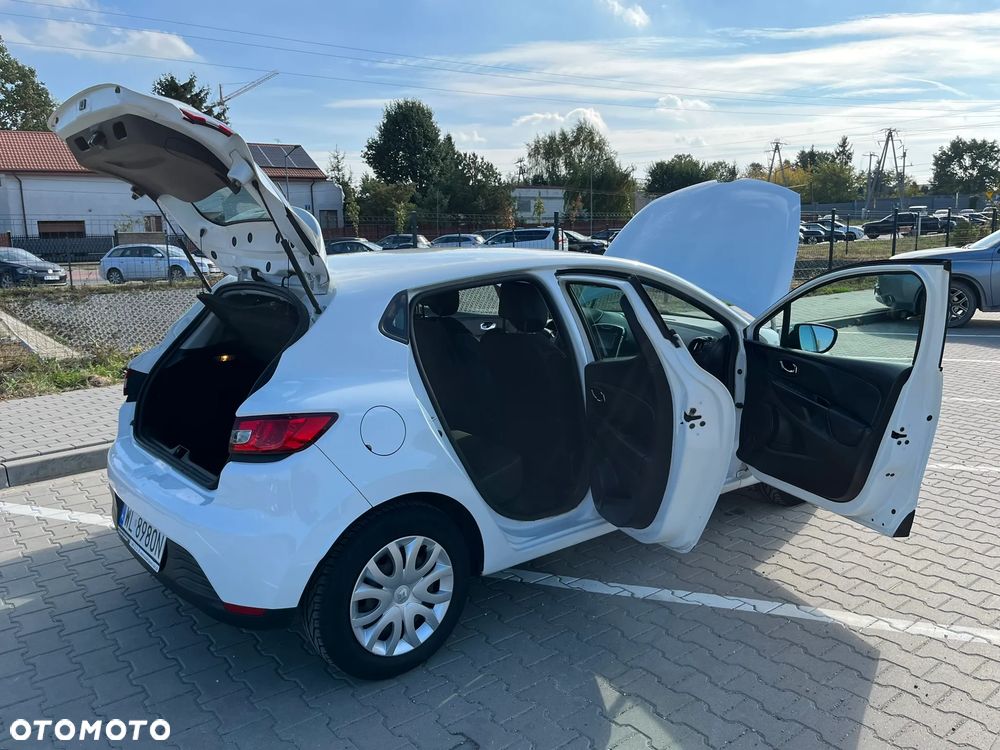 Renault Clio - 13