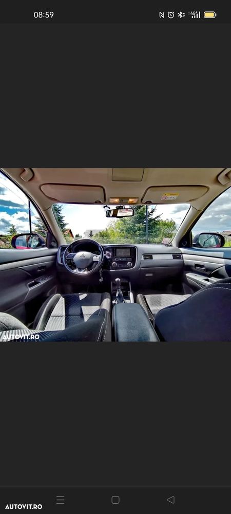 Mitsubishi Outlander 2.2 DI-D AS&G 6MT 4WD Invite A01 - 17