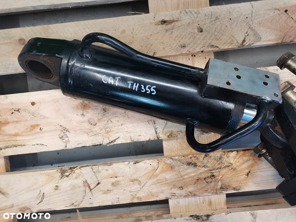Siłownik stabilizacji osi CAT TH 355 - 6