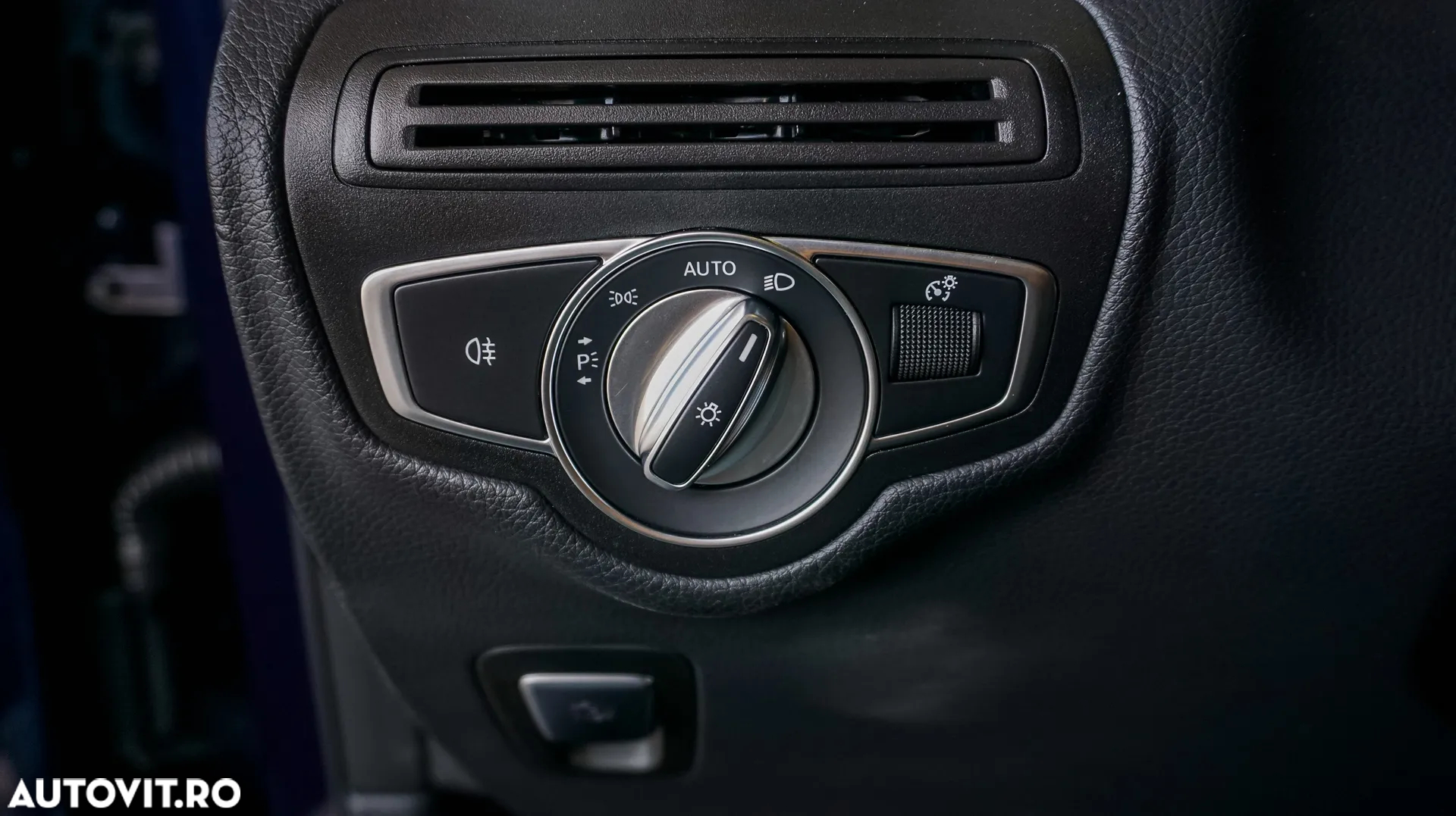 Mercedes-Benz GLC 300 d 4Matic 9G-TRONIC - 24