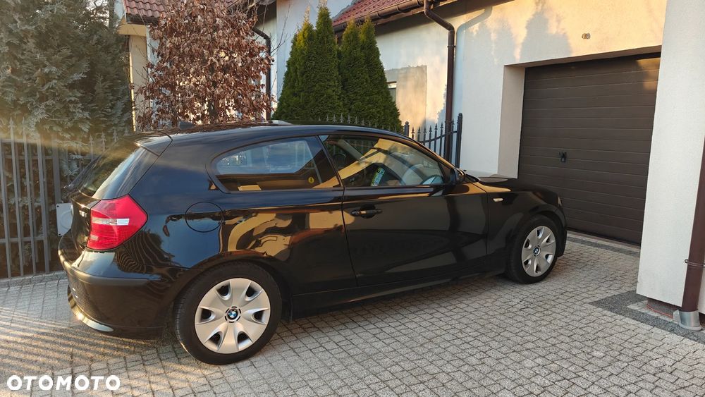 BMW Seria 1 - 2