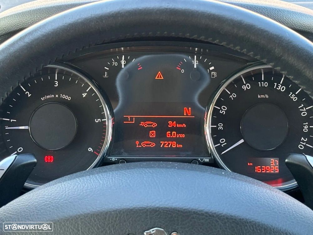 Peugeot 3008 1.6 e-HDi Allure 2-Tronic - 14