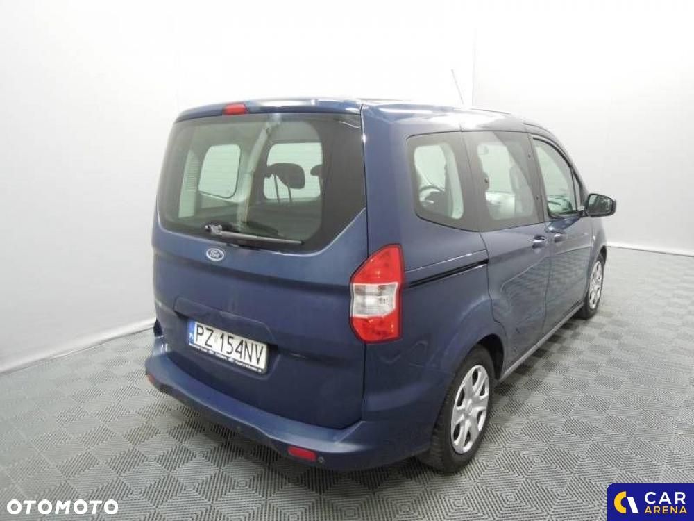 Ford Tourneo Courier - 4