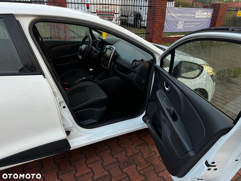 Renault Clio - 9