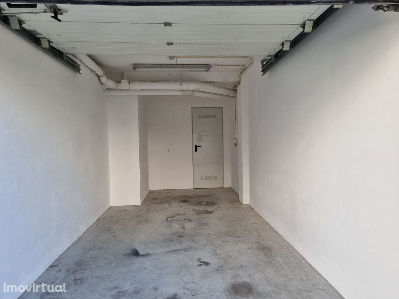 Arrenda-se Garagem Box Cartaxo - Grande imagem: 2/6