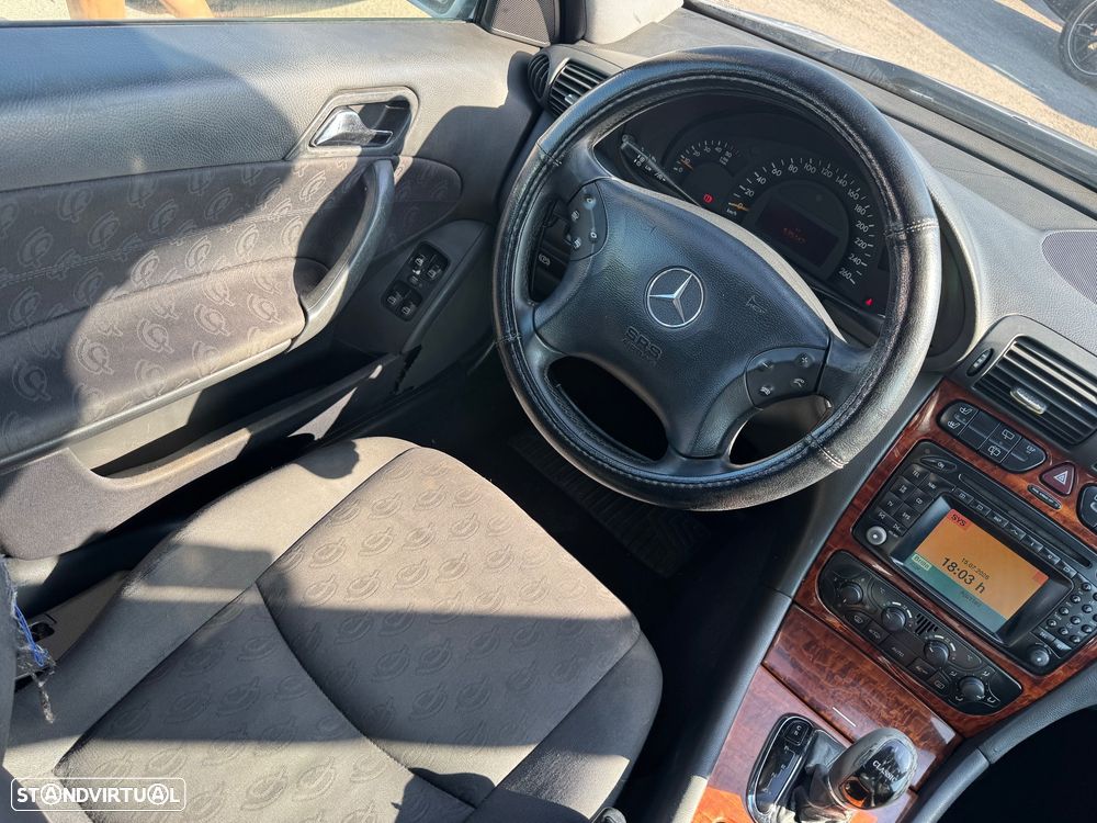Mercedes-Benz C 220 - 11