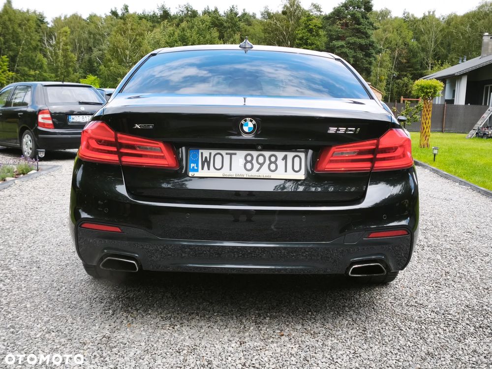 BMW Seria 5 530i xDrive M Sport sport - 16