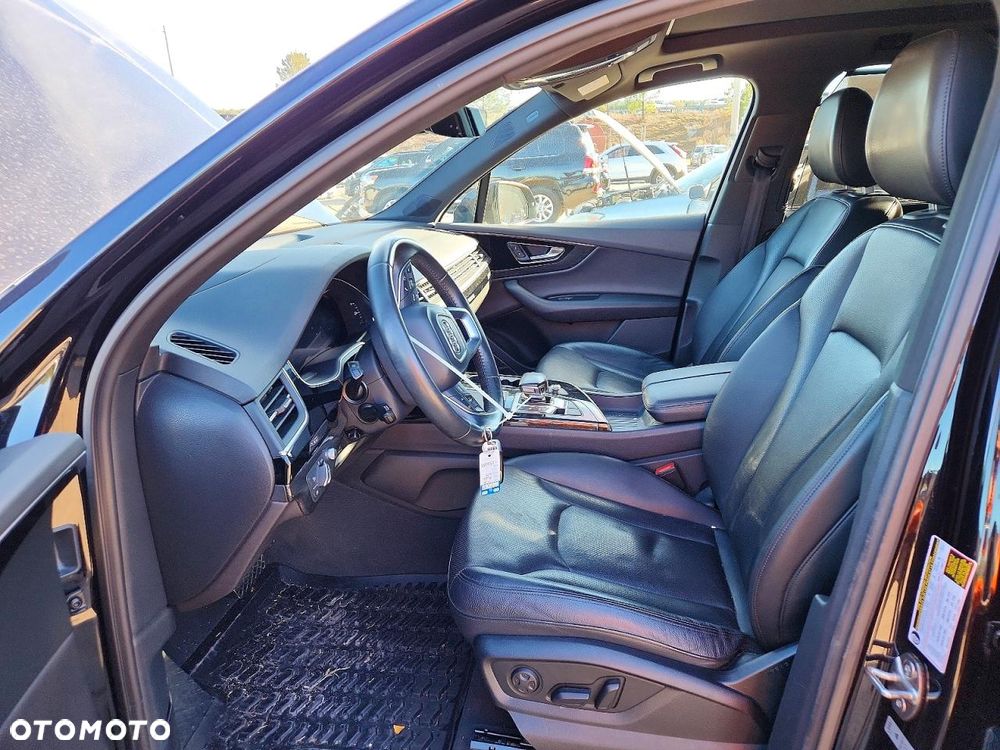 Audi Q7 3.0 TFSI Quattro Tiptronic - 7