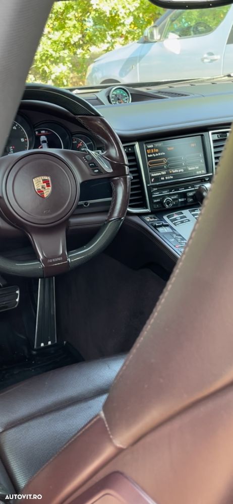 Porsche Panamera - 18