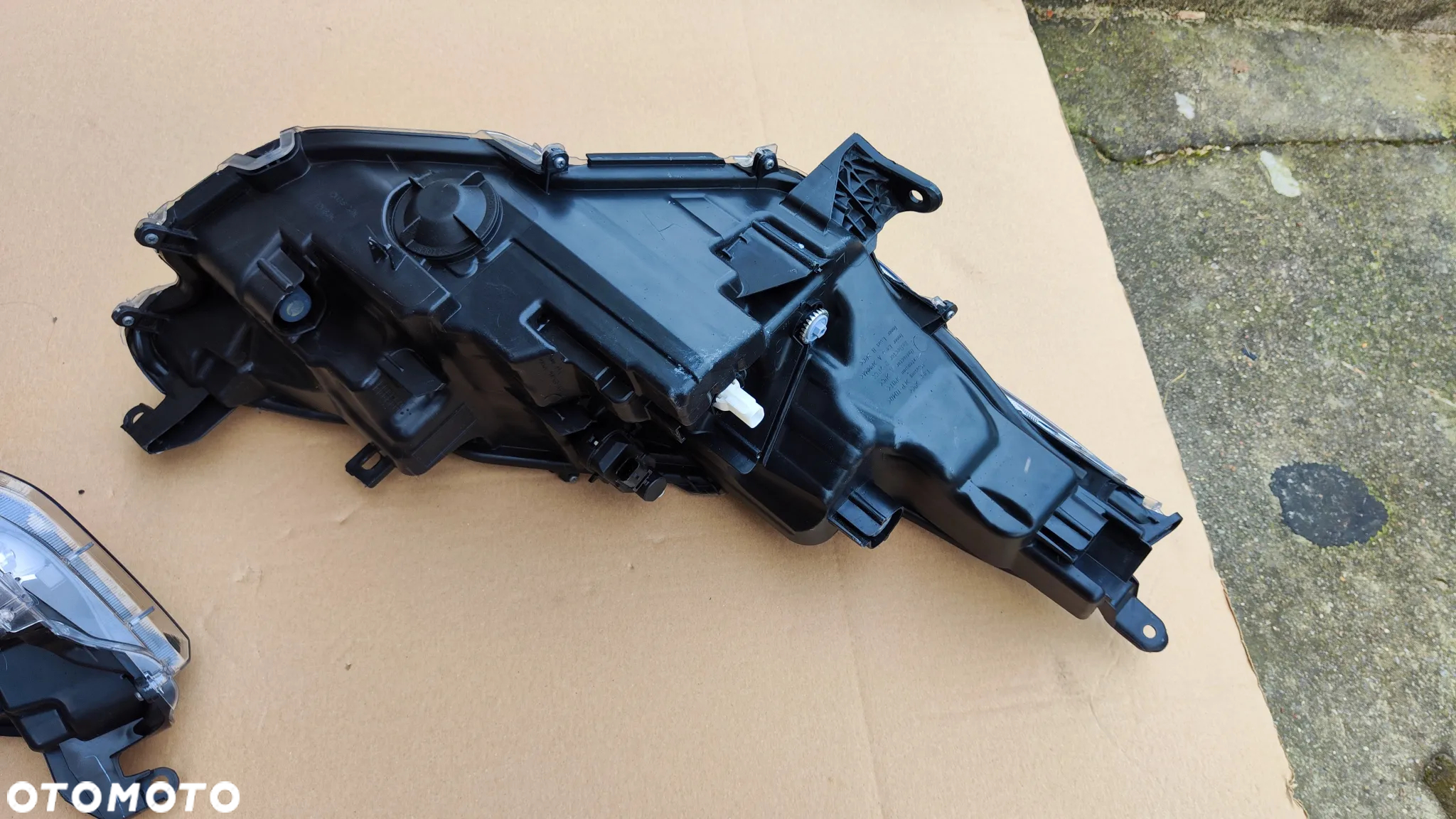 Toyota Yaris IV 20- Lampa Przód Lewa FULL LED Oryginał - 5
