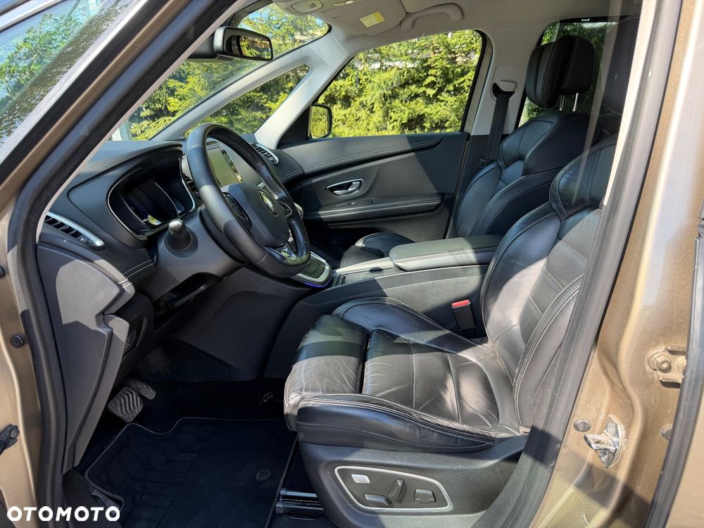 Renault Scenic 1.3 TCe FAP Bose EDC - 13