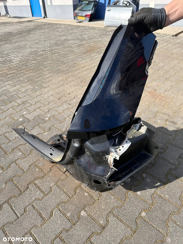 Audi A4 B9 8W Kombi tylny pas, tył pas
