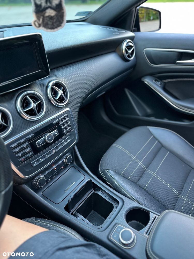 Mercedes-Benz Klasa A 200 CDI 7G-DCT AMG Line - 7