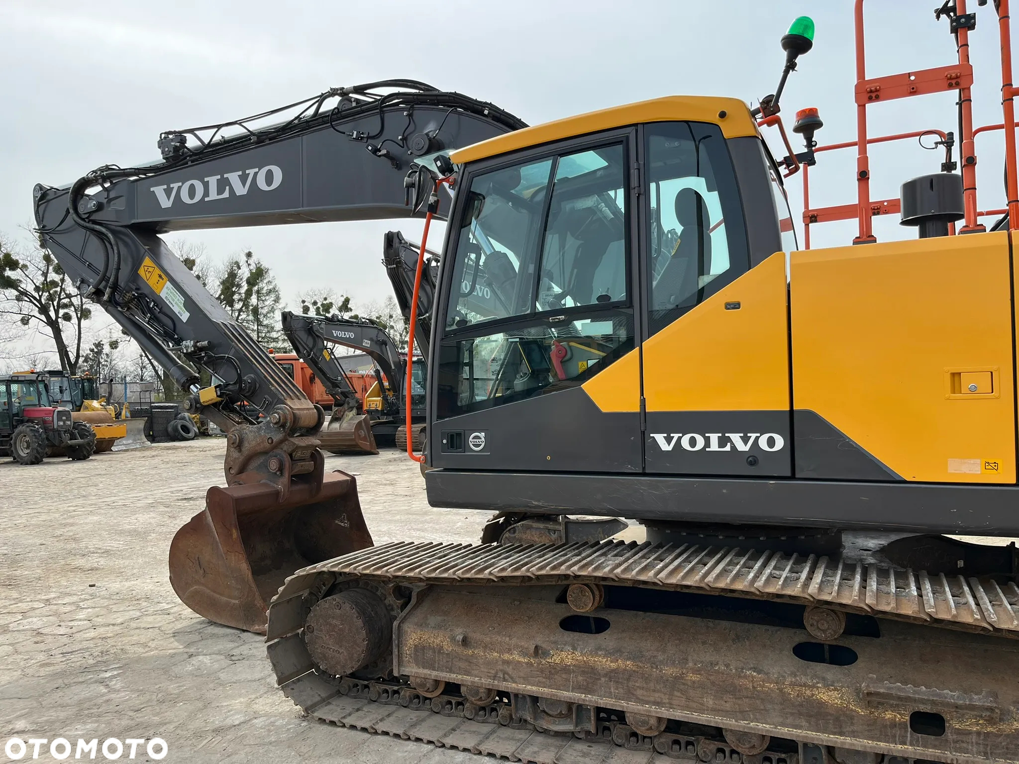 Volvo EC220EL - 5