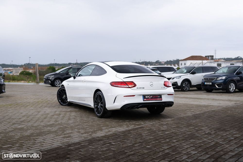 Mercedes-Benz C 43 AMG 4-Matic - 9