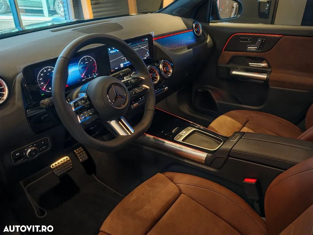 Mercedes-Benz GLA 200 d Aut. - 2