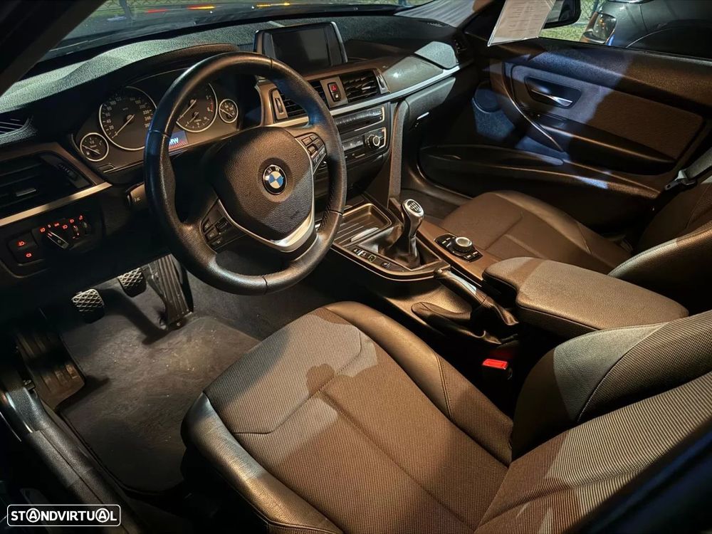 BMW 320 d Touring EfficientDynamics Line Sport - 9