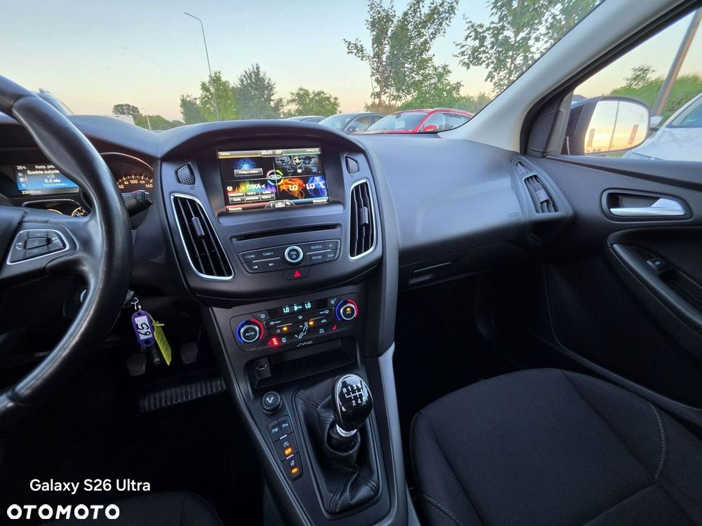 Ford Focus - 35