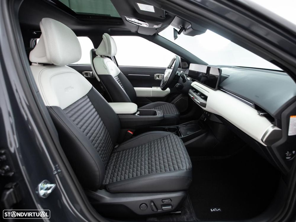 Kia EV4 81.4 kWh GT-Line - 11