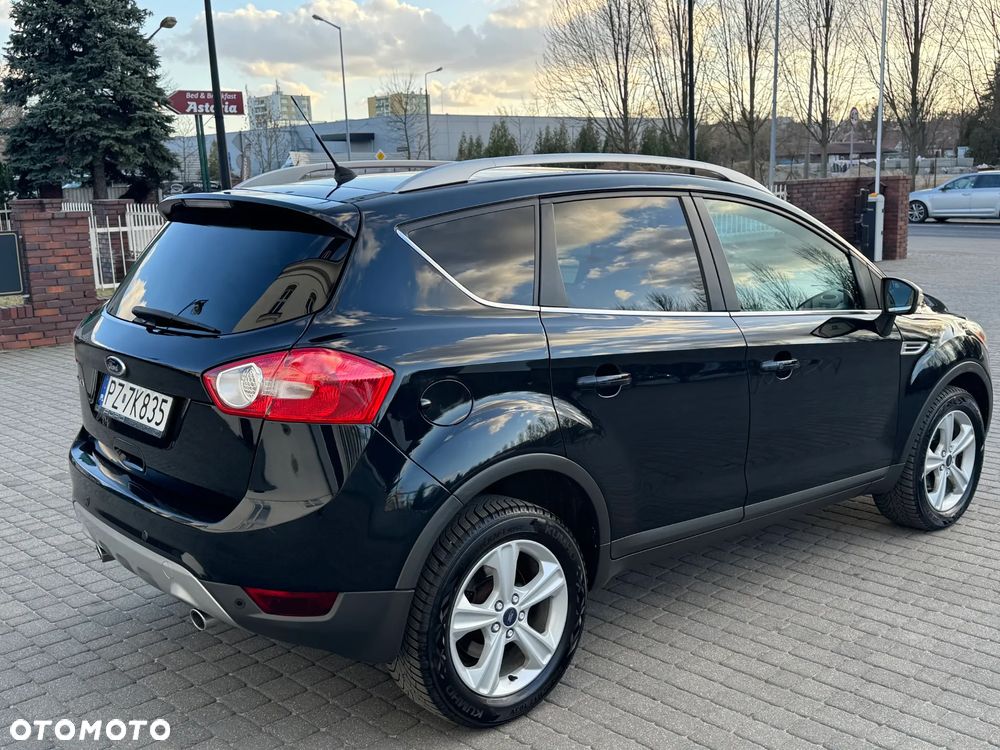 Ford Kuga 2.0 TDCi 4x4 Titanium - 32
