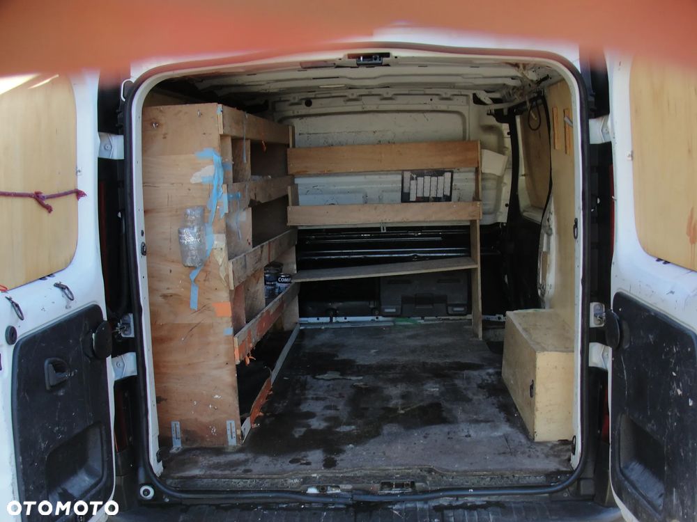 Renault Trafic - 17