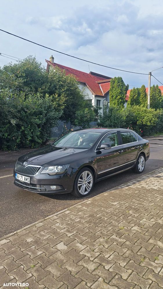 Skoda Superb 2.0 TDI Active DSG - 9