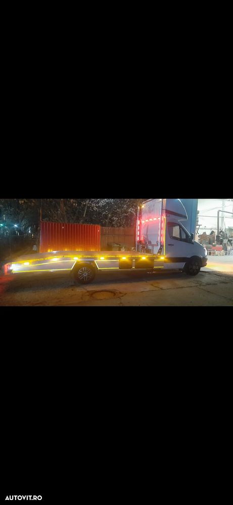 Mercedes-Benz Sprinter - 14