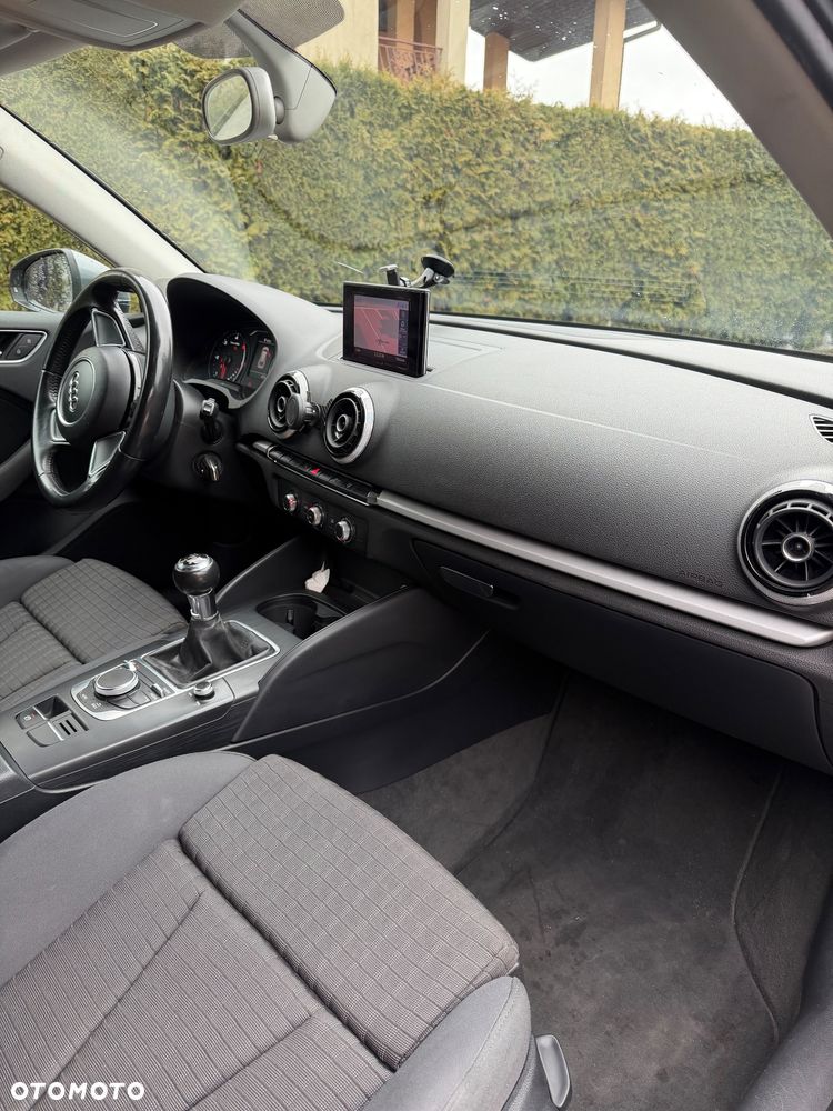 Audi A3 Sportback 2.0 TDI Attraction - 8