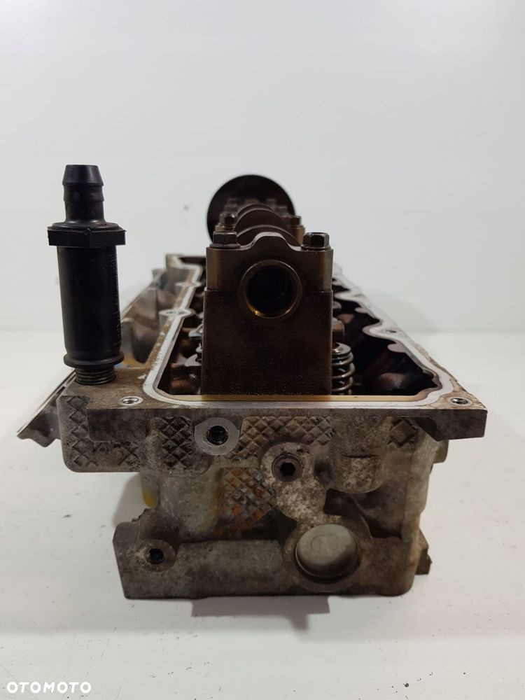 głowica prawa silnika 3.7 jeep cherokee liberty kj - 3