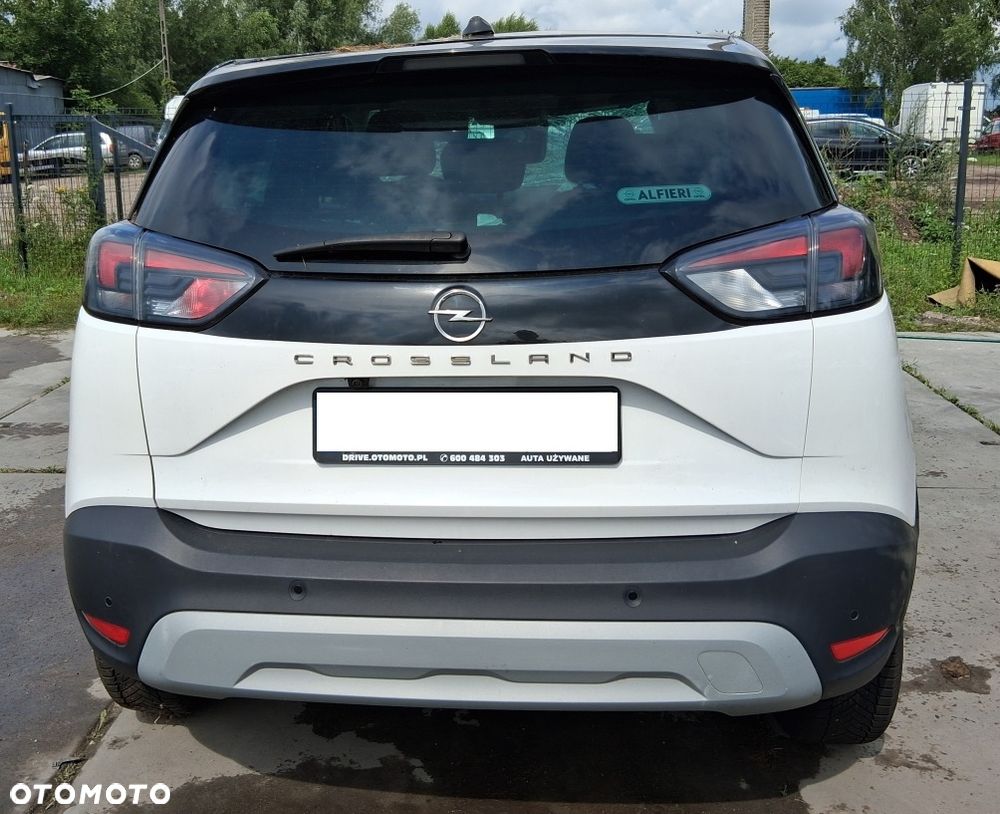Opel Crossland X - 9