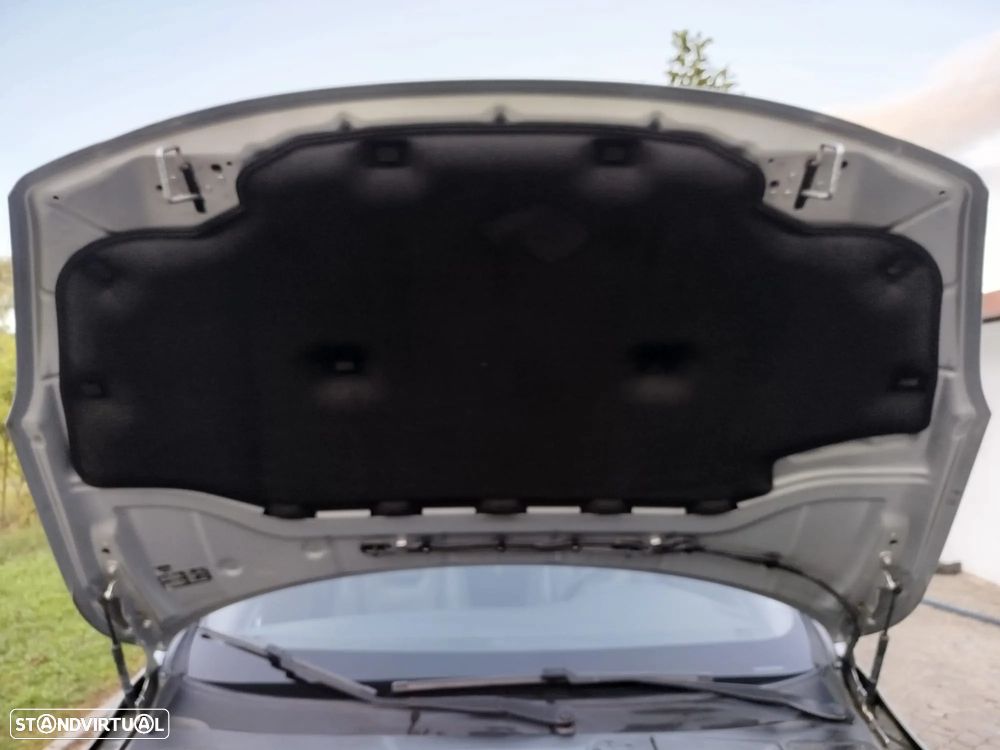 Volvo V60 1.6 D2 R-Design - 14