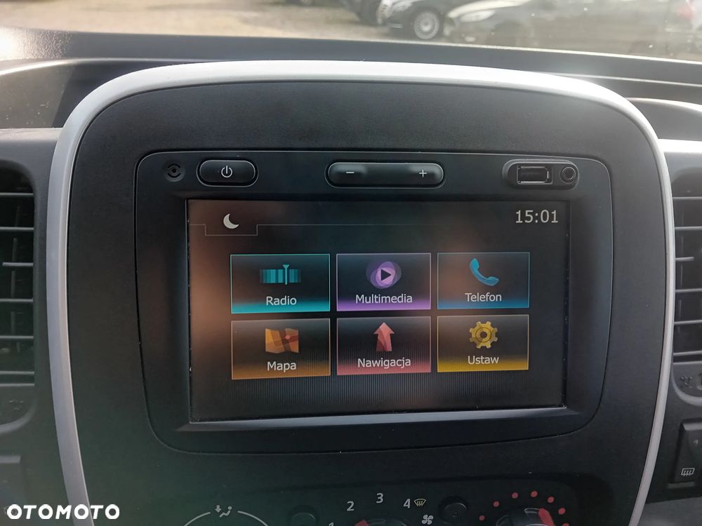 Renault Trafic - 23