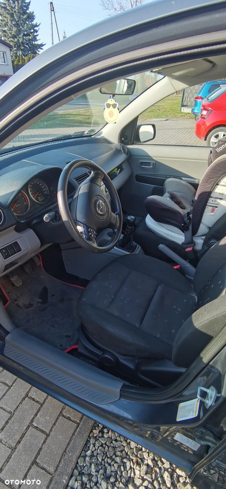 Mazda 2 1.4 Core + - 5
