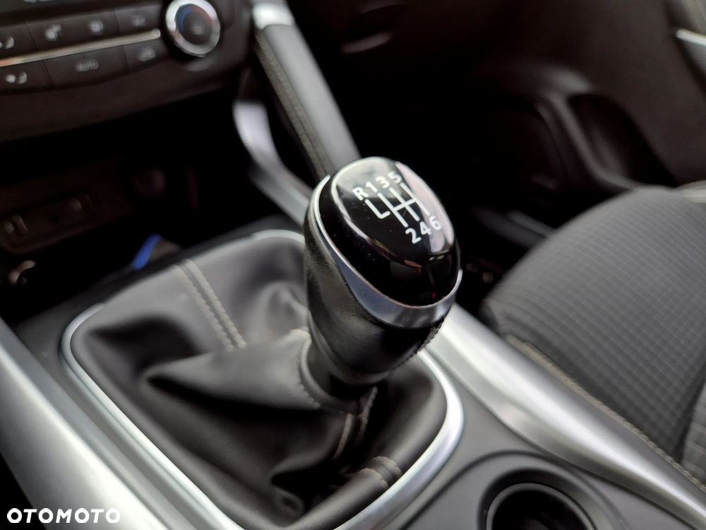 Renault Kadjar Energy TCe 165 Bose Edition - 17